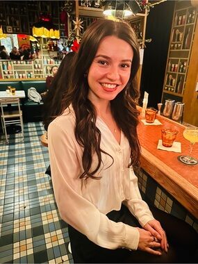 Meet your Posher, Alexandra